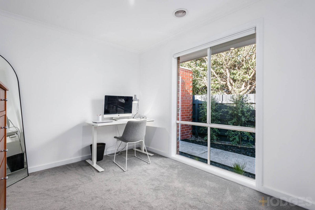4 / 8 Bondi Road Bonbeach - Residential for sale