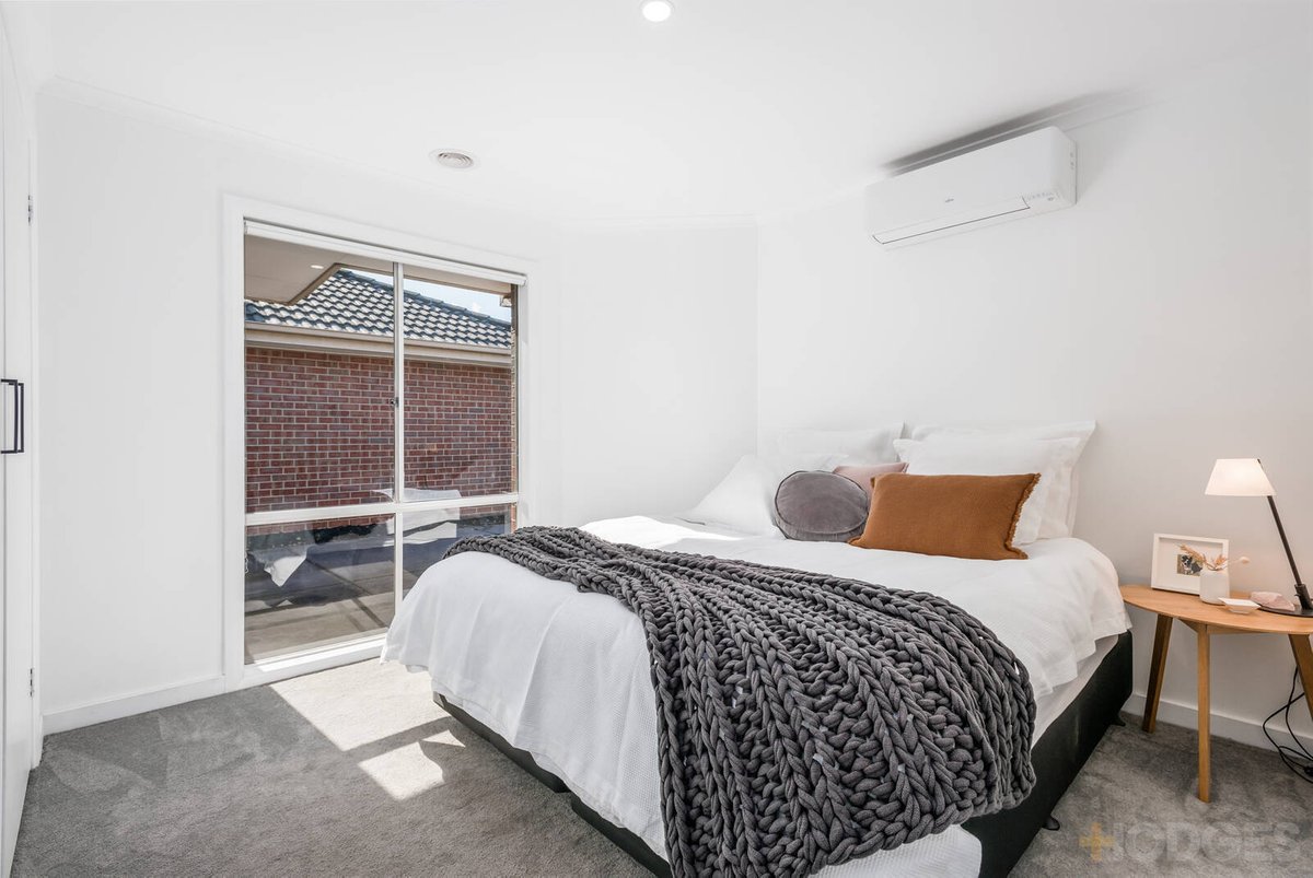 4 / 8 Bondi Road Bonbeach - Residential for sale