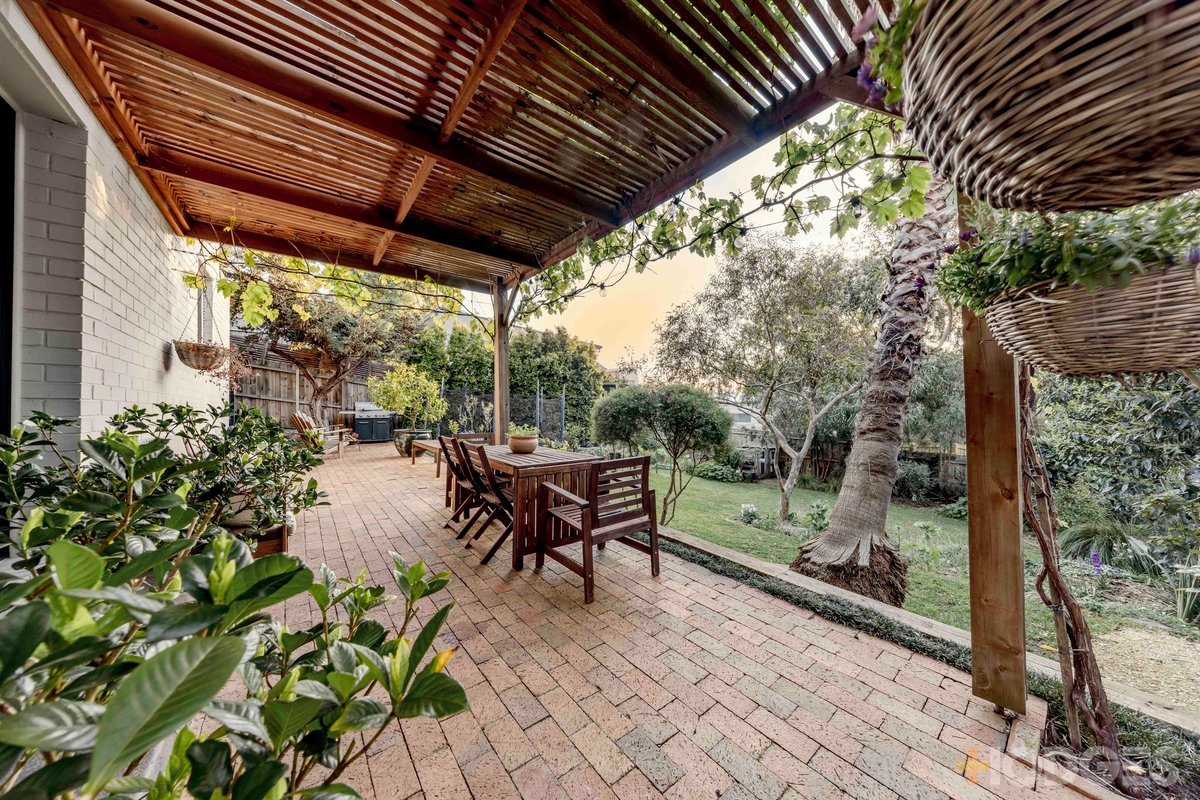 48 Fraser Crescent Ocean Grove - Residential for sale