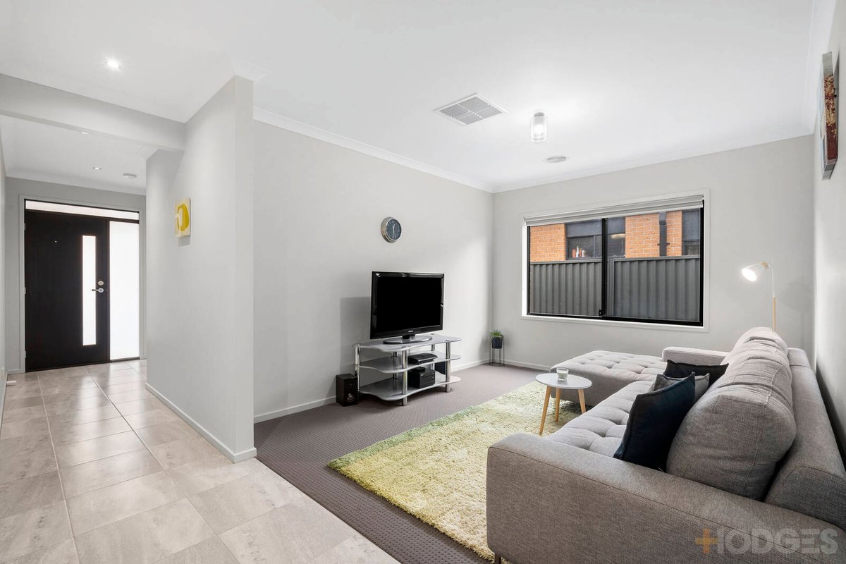 48 Pelican Way Lara - Residential for sale