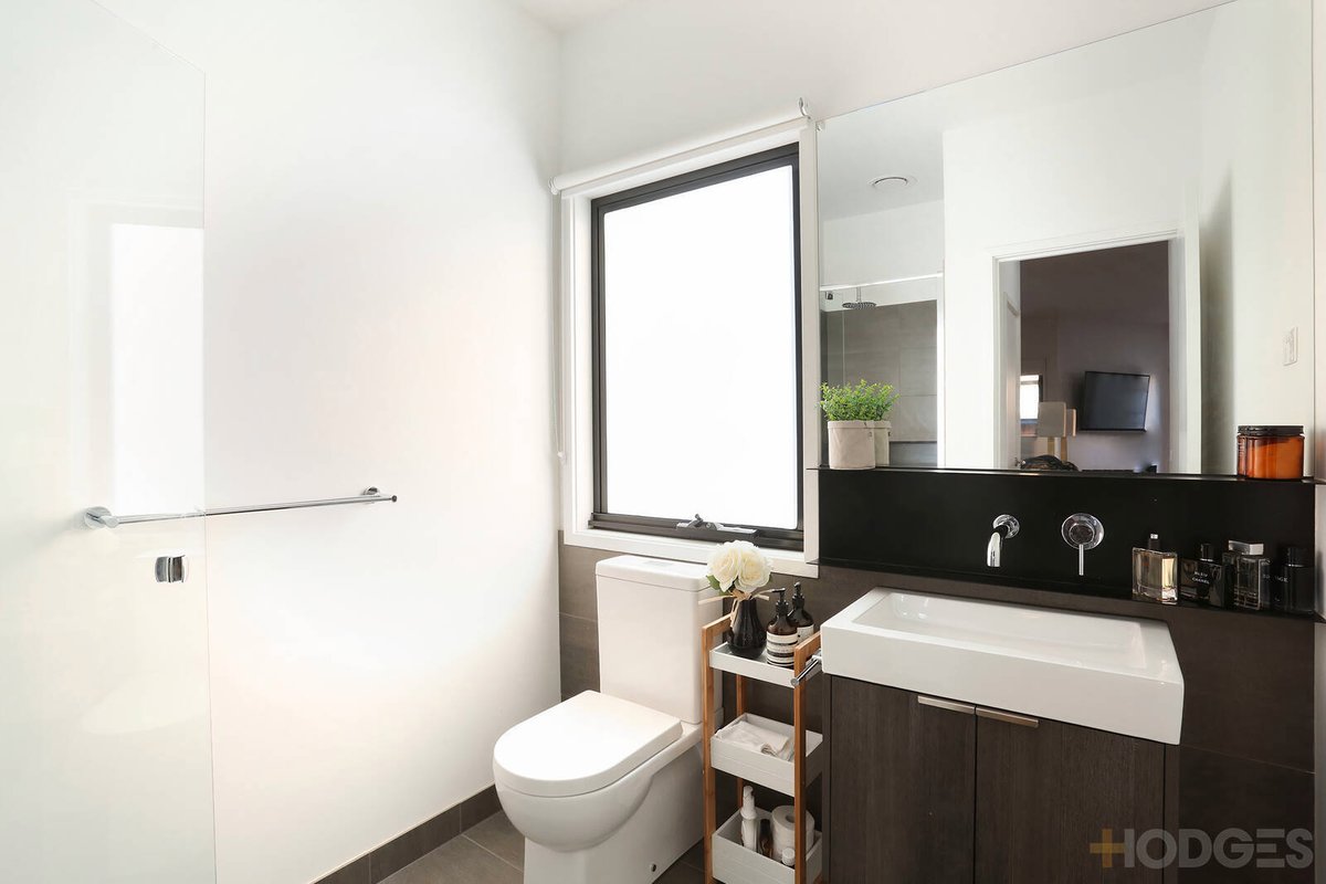 4 / 8 Salmon Street Mentone - Residential for sale