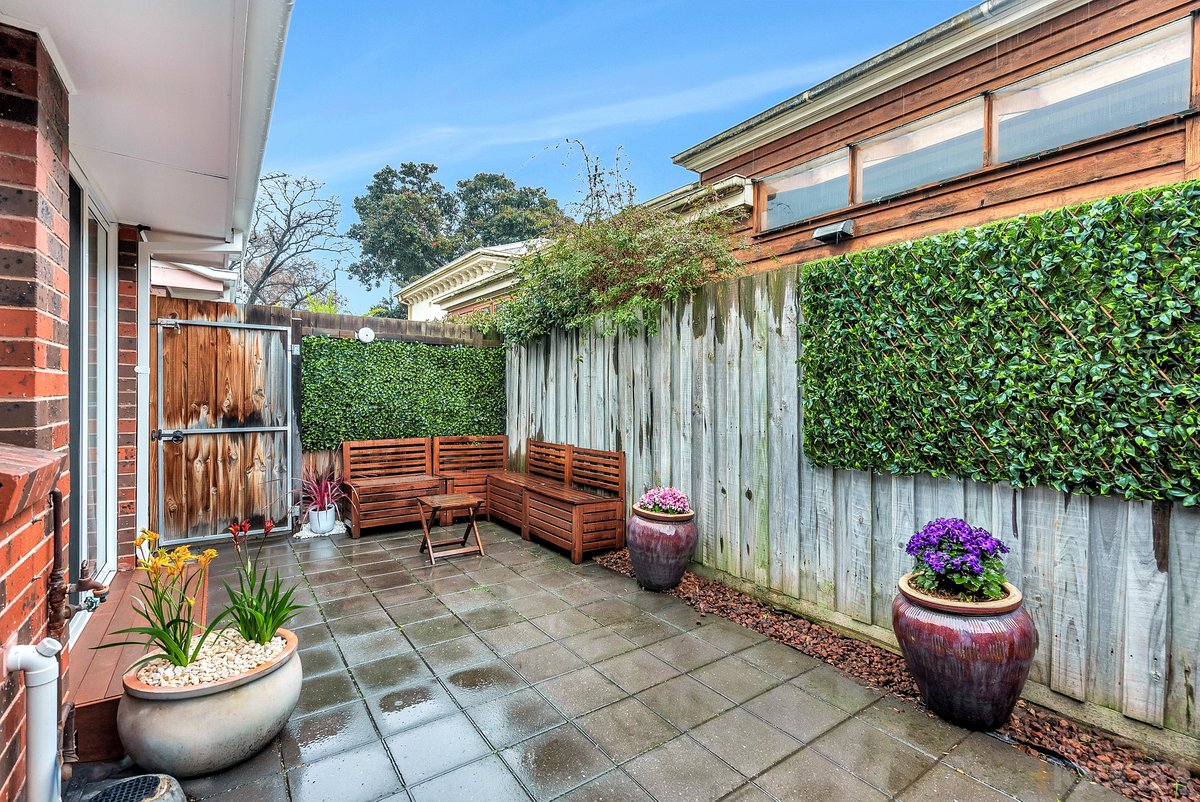 4 / 80-84 Mentone Parade Mentone - Residential for sale