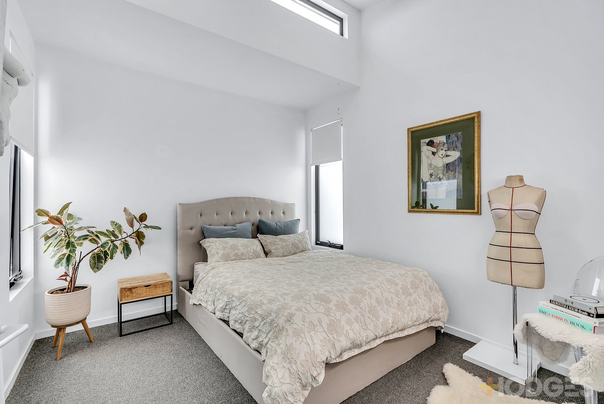 4 / 86 Charman Road Mentone - Residential for sale