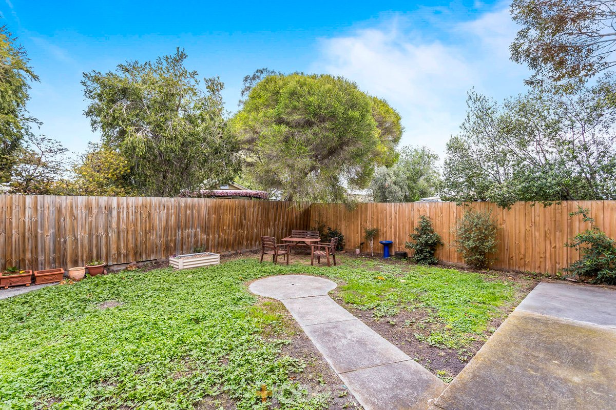 4 / 86 Pentland Parade Yarraville - Residential for sale