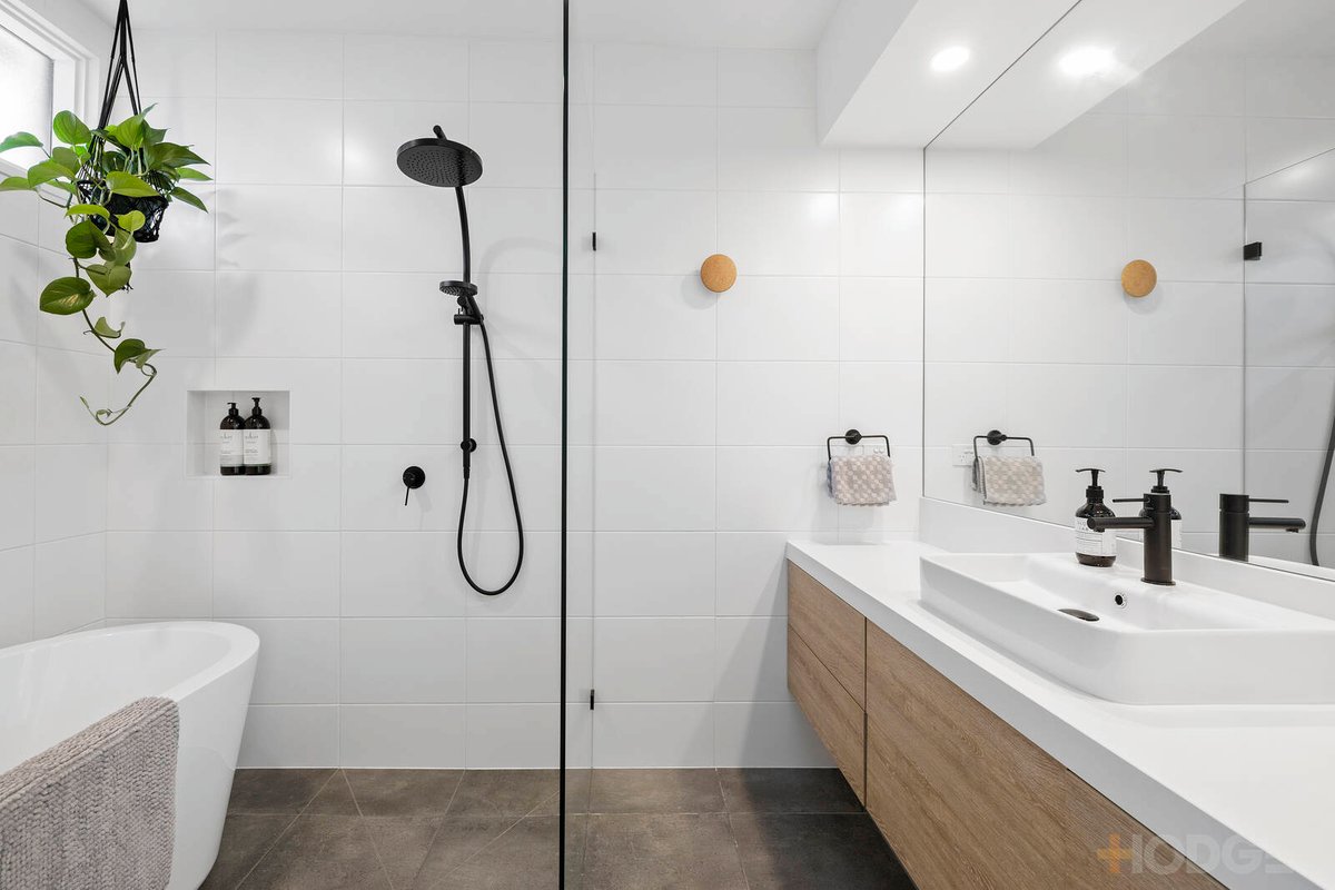 487 Balcombe Road Beaumaris - Residential for sale