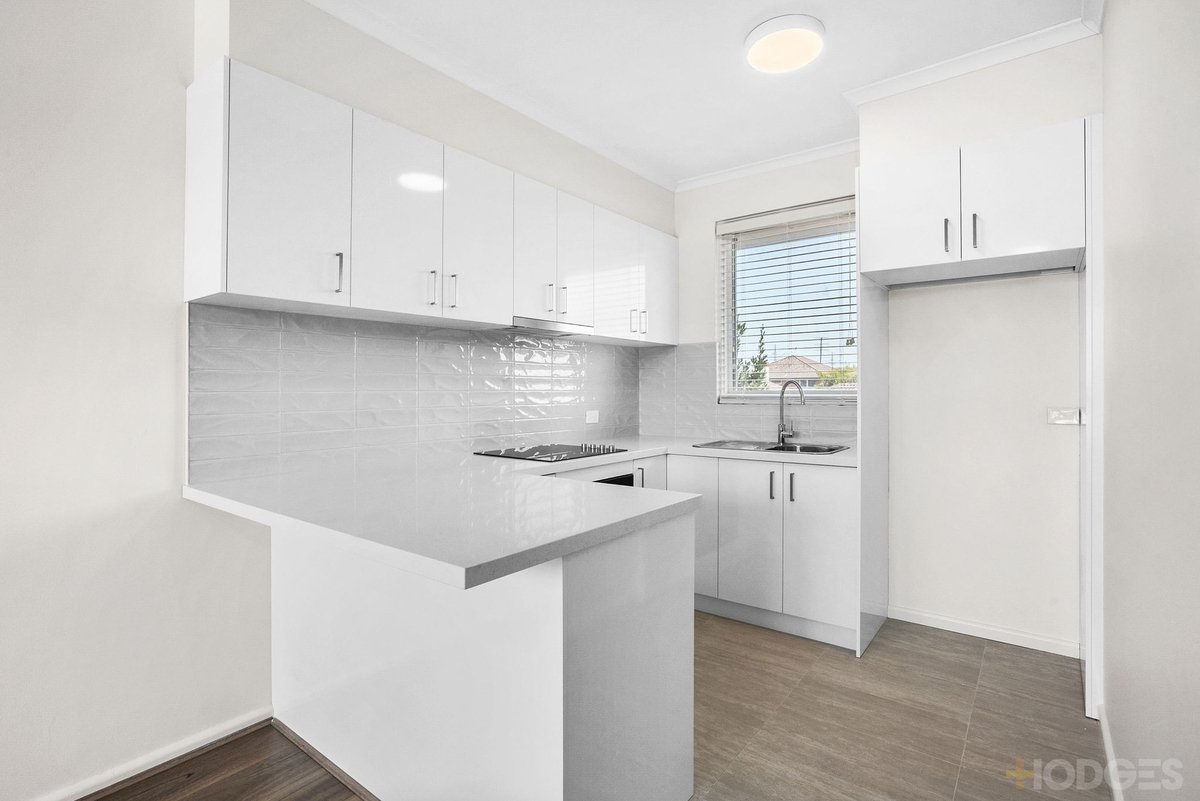4 / 87 Como Parade East Parkdale - Residential for sale