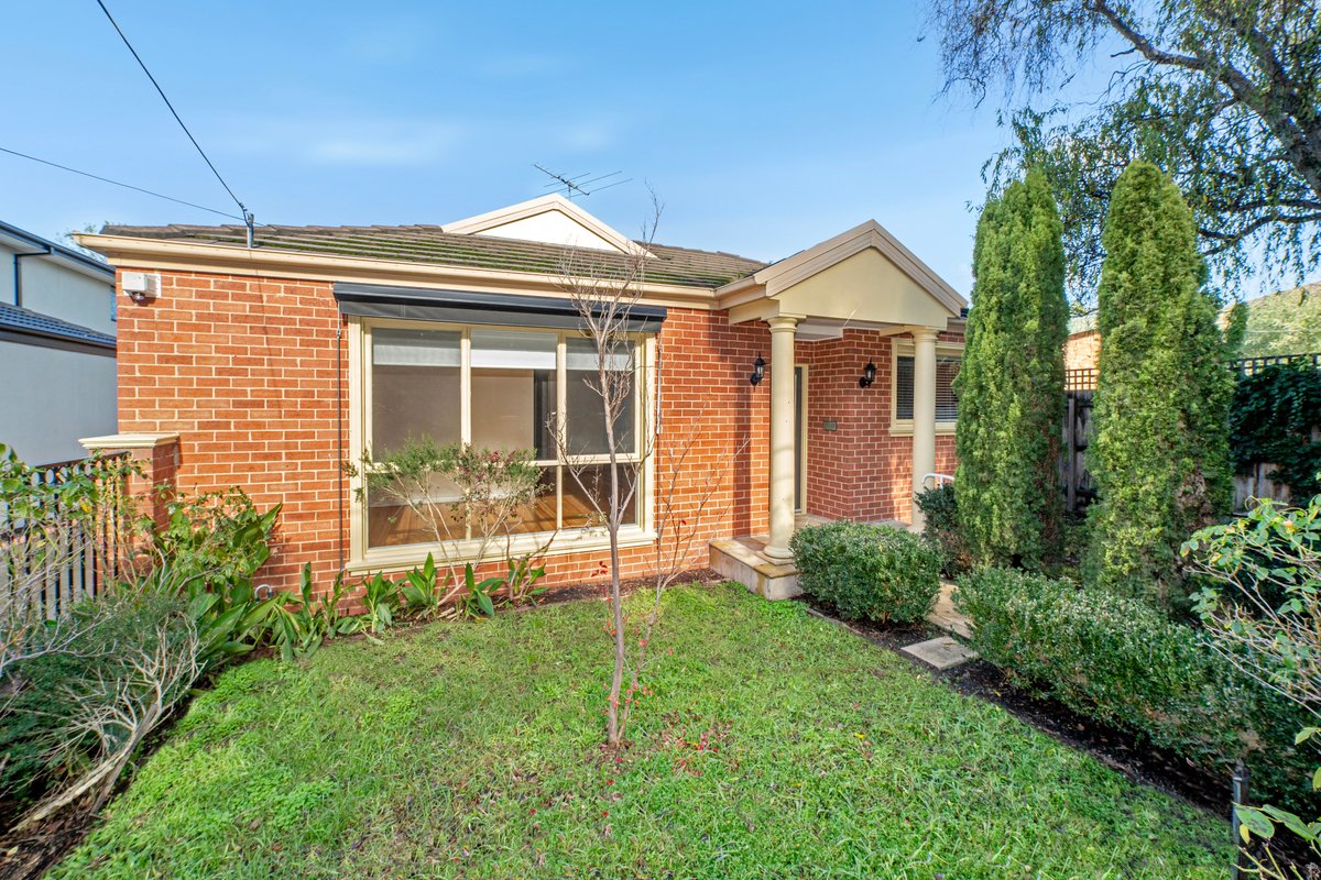 48A Weatherall Road Cheltenham - 3 bedroom property