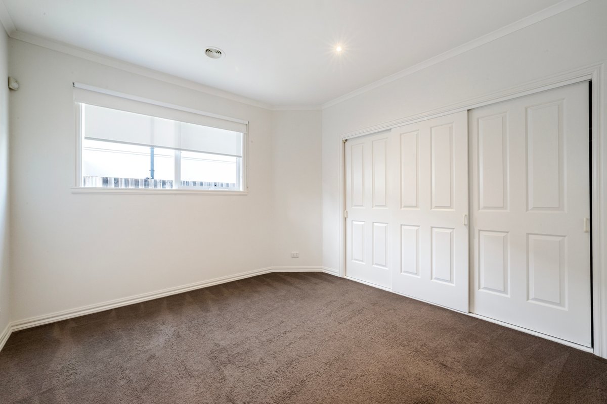 48A Weatherall Road Cheltenham - Residential for lease