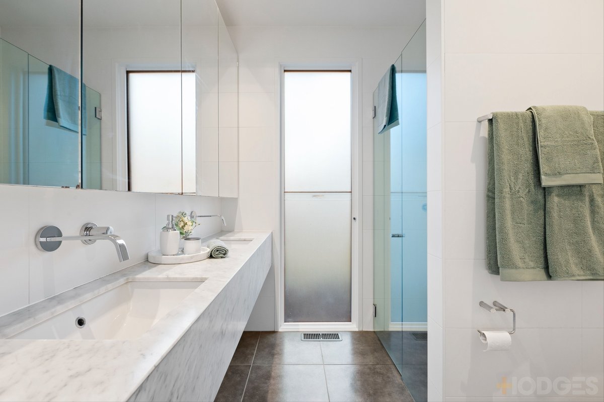 49 Seaview Crescent Black Rock - Residential for sale