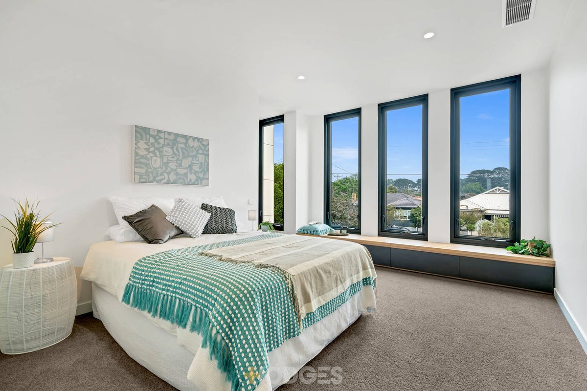 4a Mary Avenue Edithvale - Residential for sale