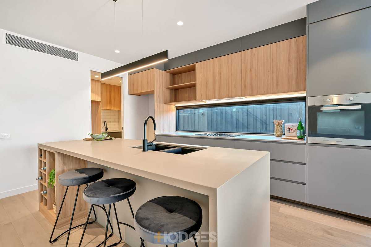 4b Mary Avenue Edithvale - Residential for sale