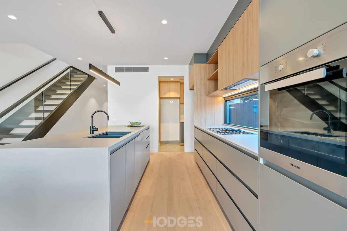 4b Mary Avenue Edithvale - Residential for sale