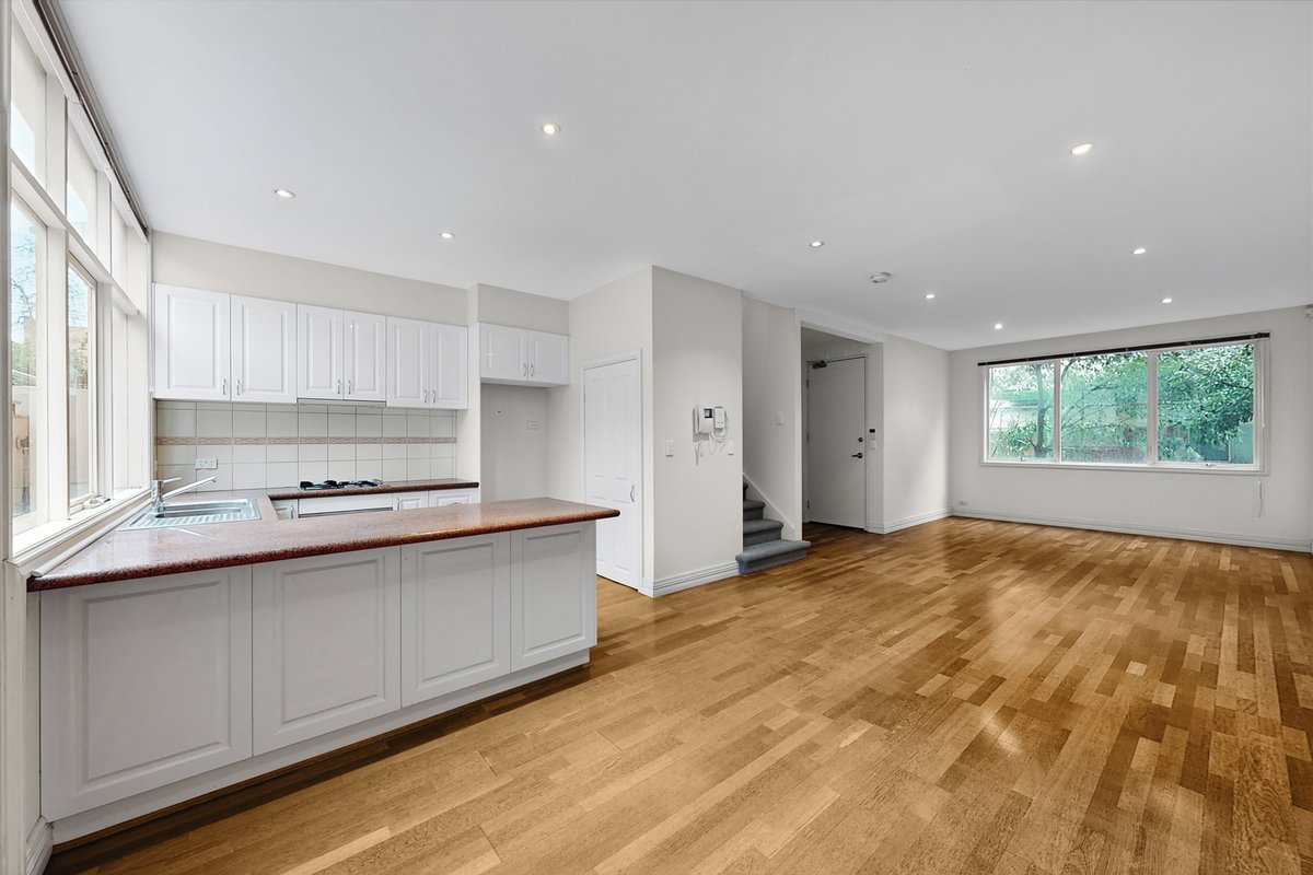 4 / K8 High Street PRAHRAN - 2 bedroom property