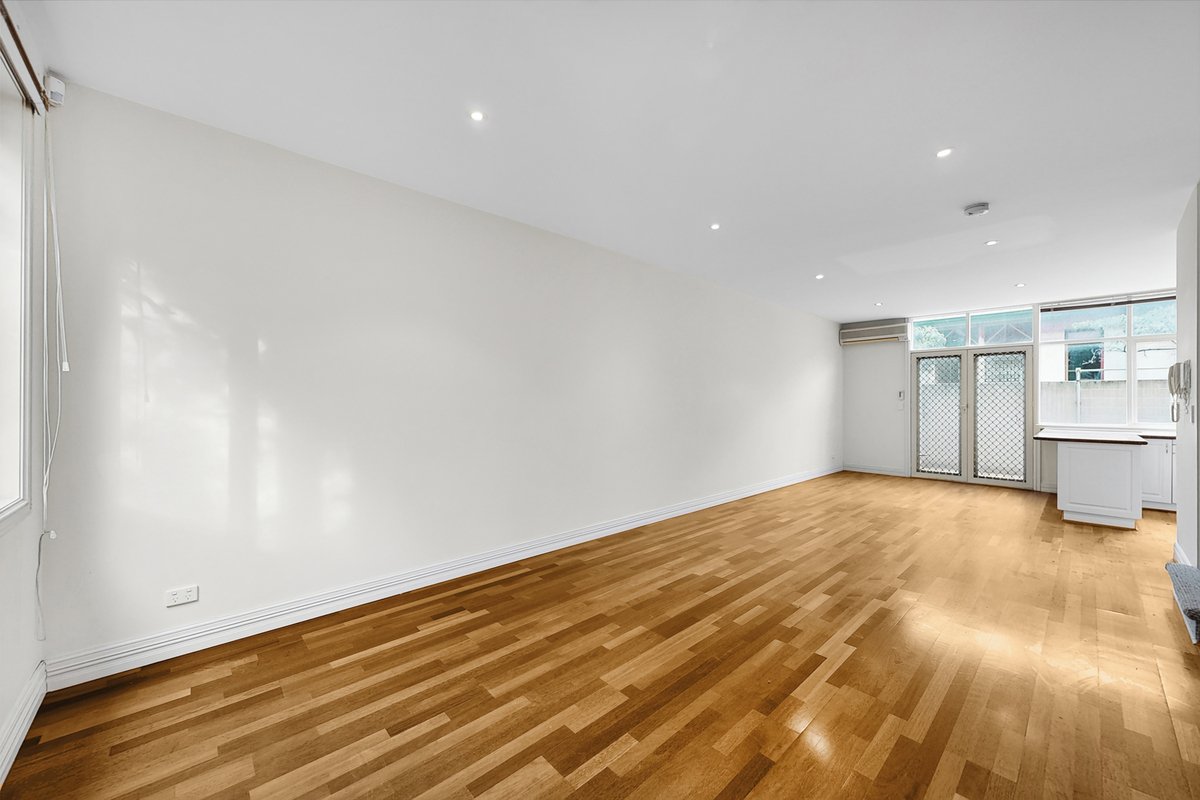 4 / K8 High Street PRAHRAN - Residential for lease