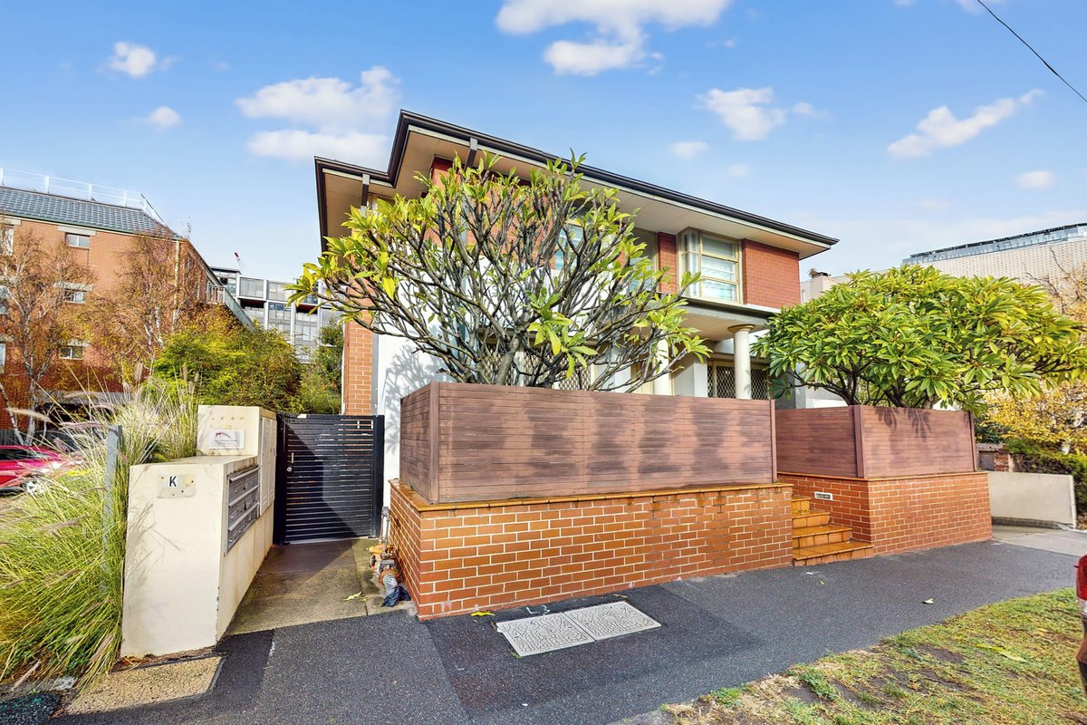 4 / K8 High Street PRAHRAN - Residential for lease
