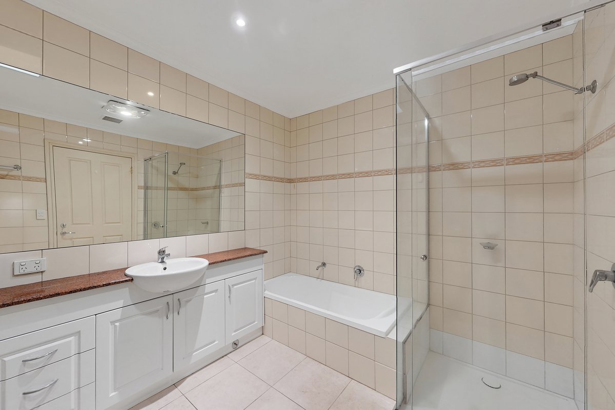 4 / K8 High Street PRAHRAN - Residential for lease