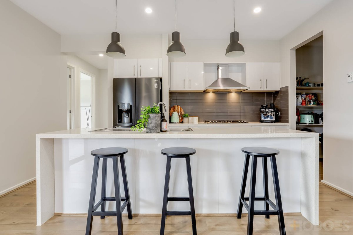 5 Aberfeldy Road Werribee - Residential for sale