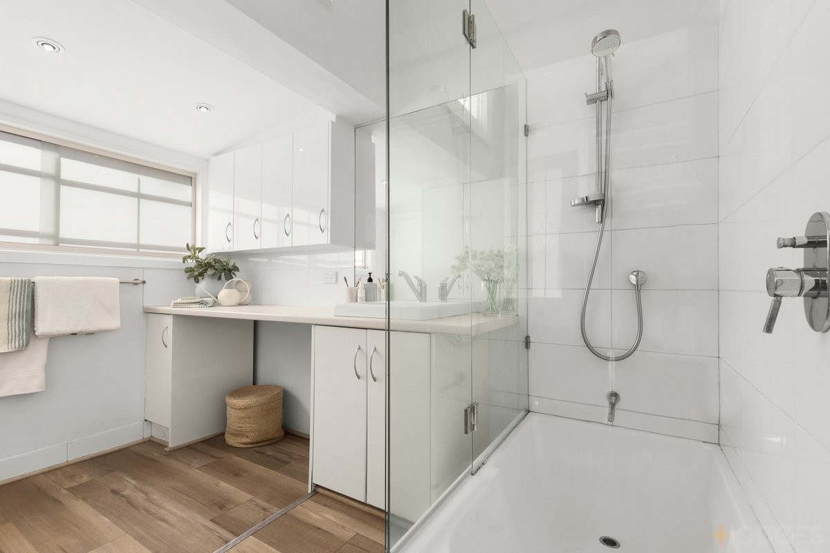 5 Albert Street Windsor - Residential for sale