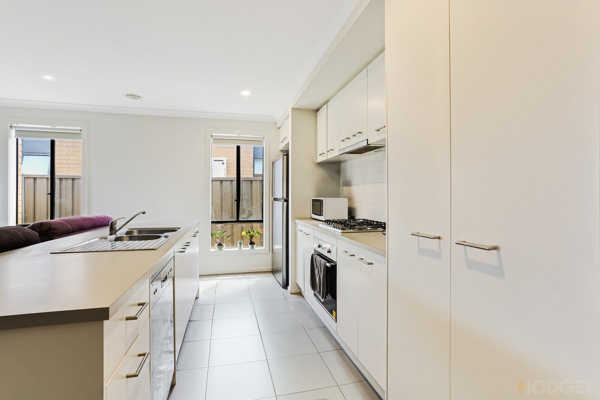 5 Artfield Drive Werribee - Residential for sale