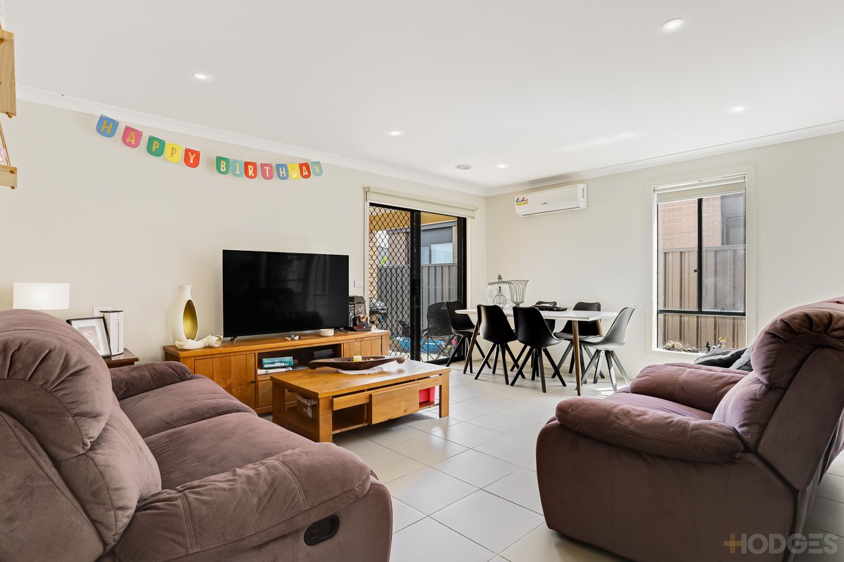 5 Artfield Drive Werribee - Residential for sale
