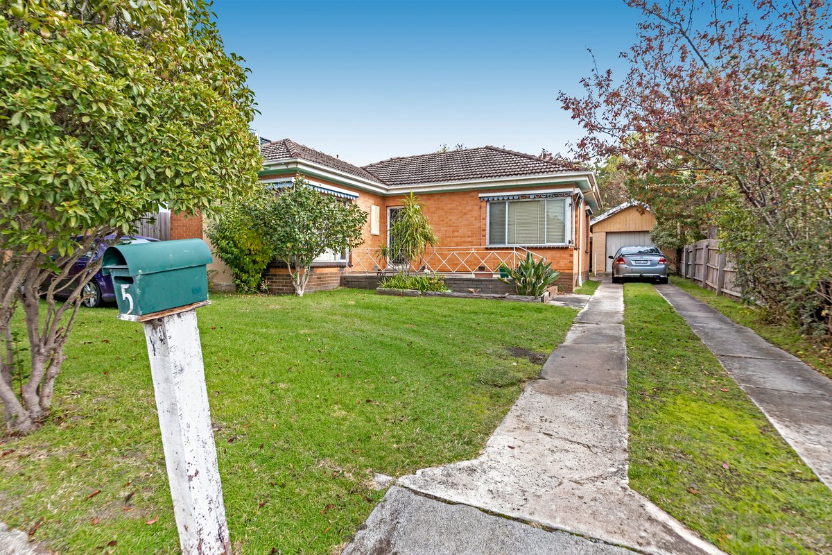 5 Ashlar Road Moorabbin - Residential for sale