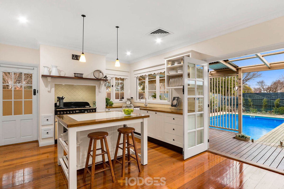 5 Ashwood Avenue Highett - Residential for sale