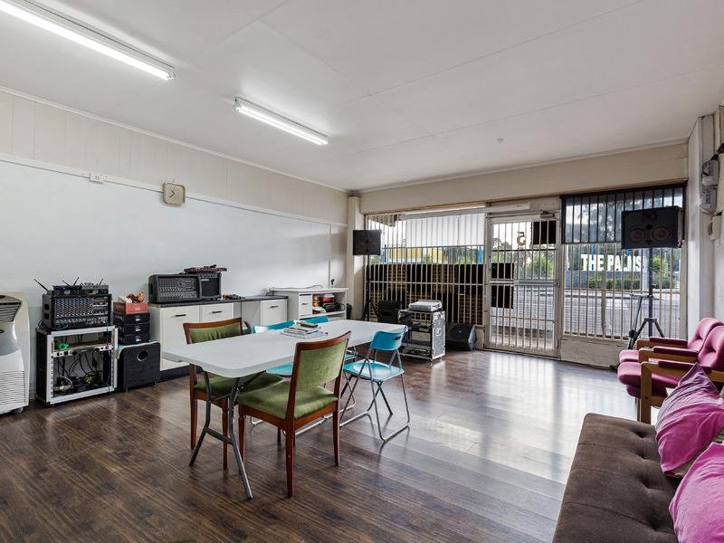 5 Ballarat Road MAIDSTONE - Residential for sale