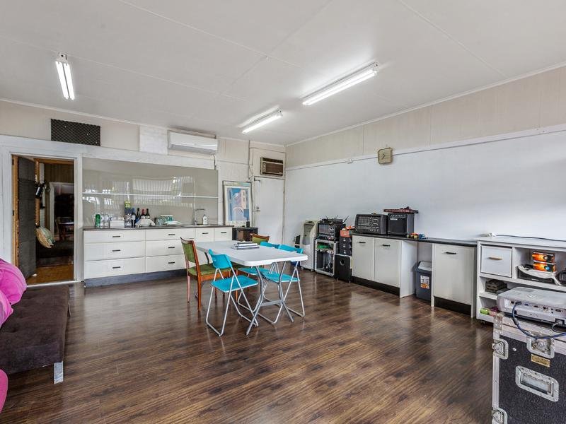5 Ballarat Road MAIDSTONE - Residential for sale