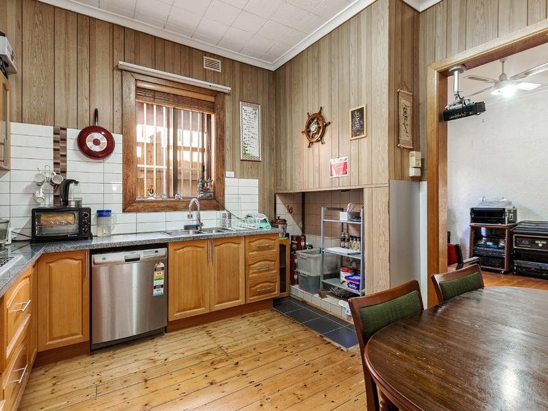 5 Ballarat Road MAIDSTONE - Residential for sale
