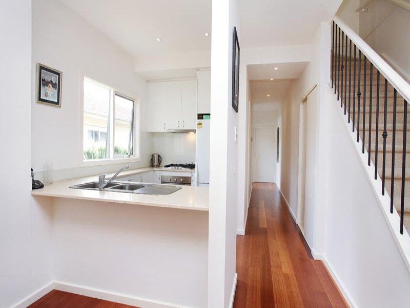 5 Barrett Court YARRAVILLE - Residential for sale