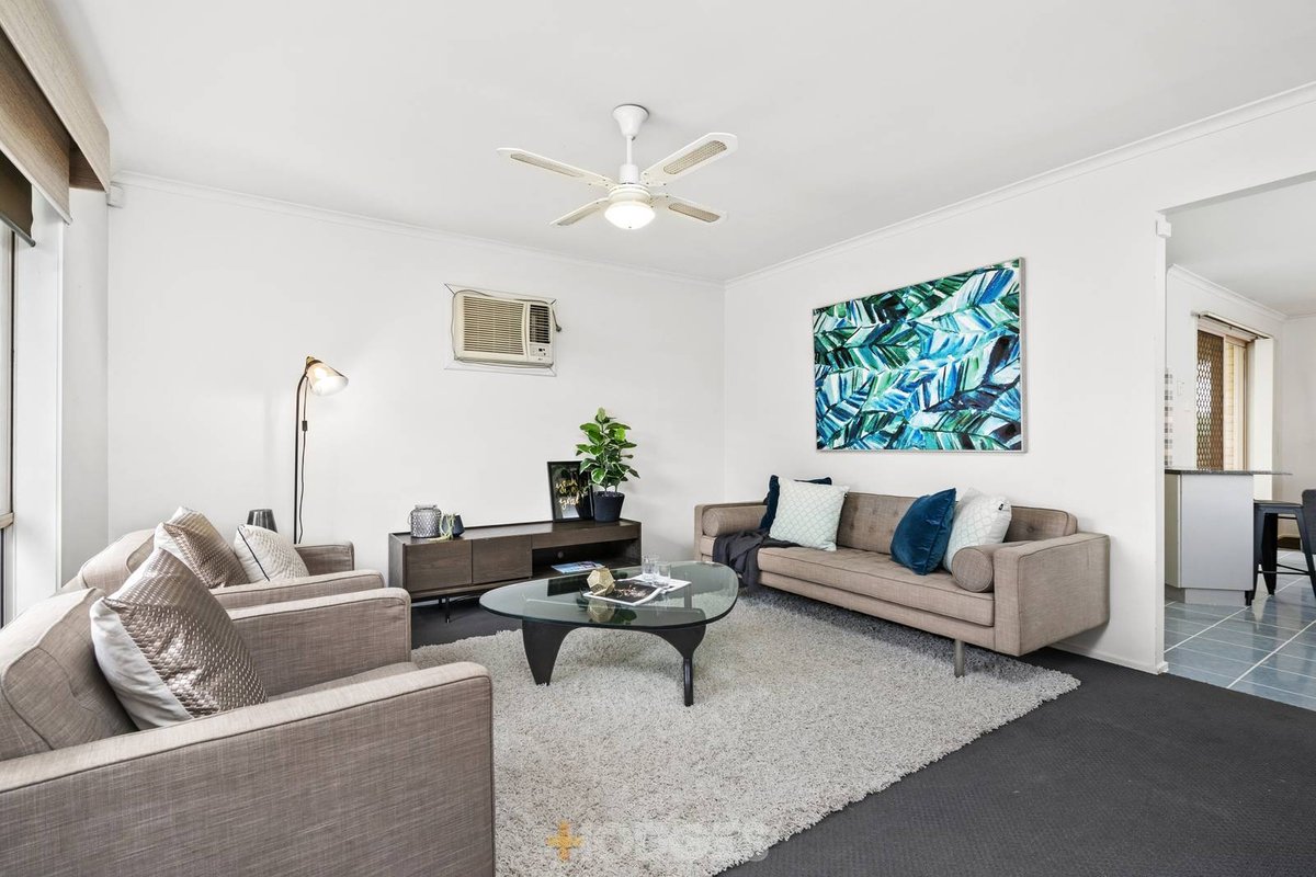 5 Carmarthen Close Werribee - Residential for sale