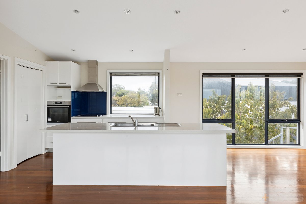 5 Coorong Court Ocean Grove - Residential for sale
