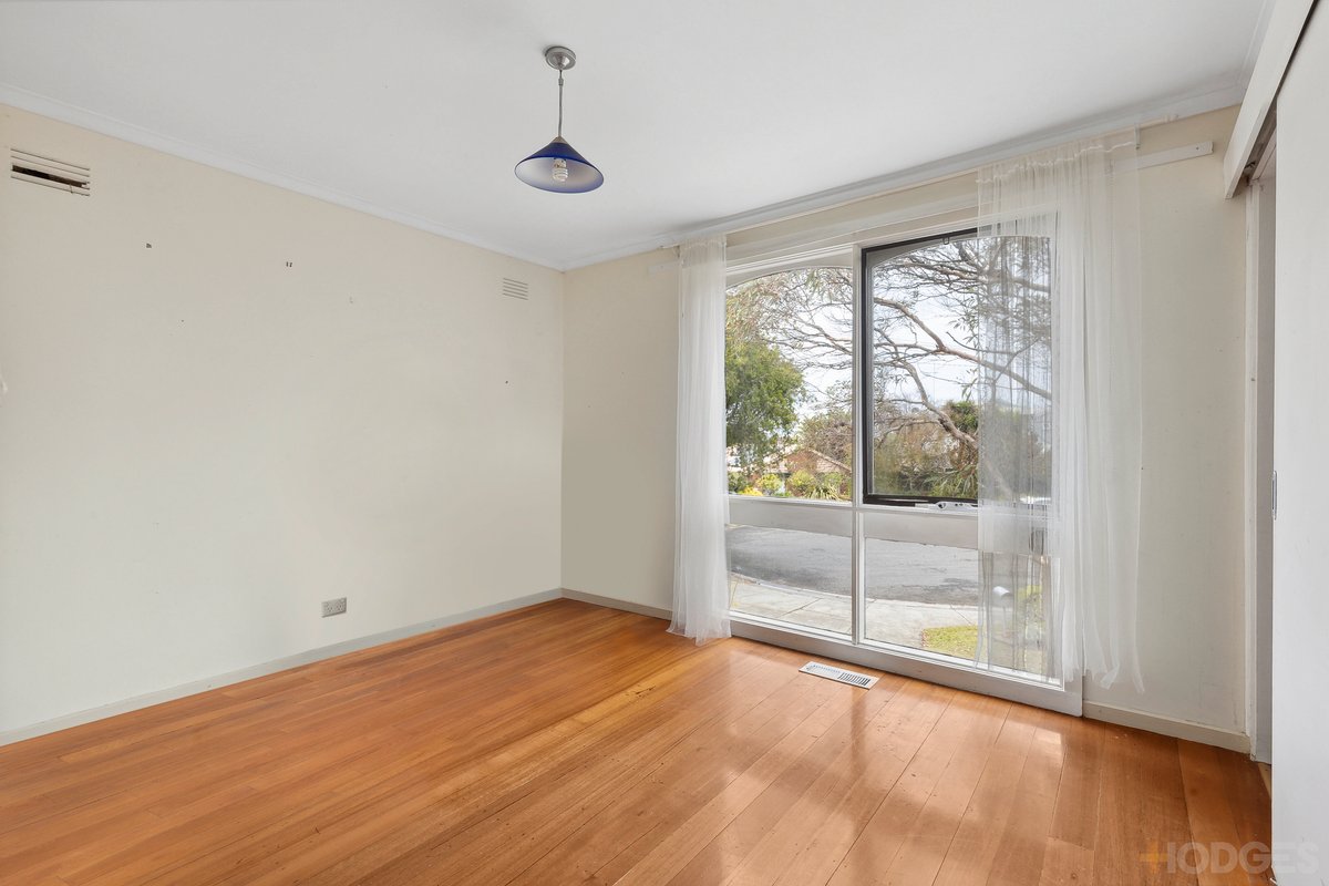 5 Coorong Court Ocean Grove - Residential for sale