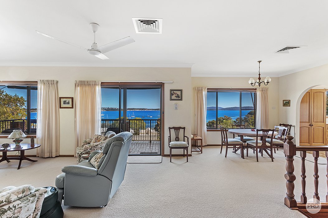 5 Corrie Parade, CORLETTE NSW 2315