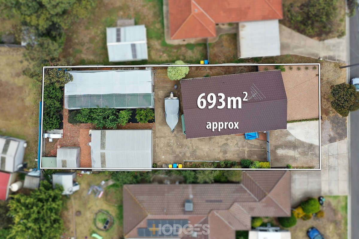 5 Dotterel Court Werribee - Residential for sale