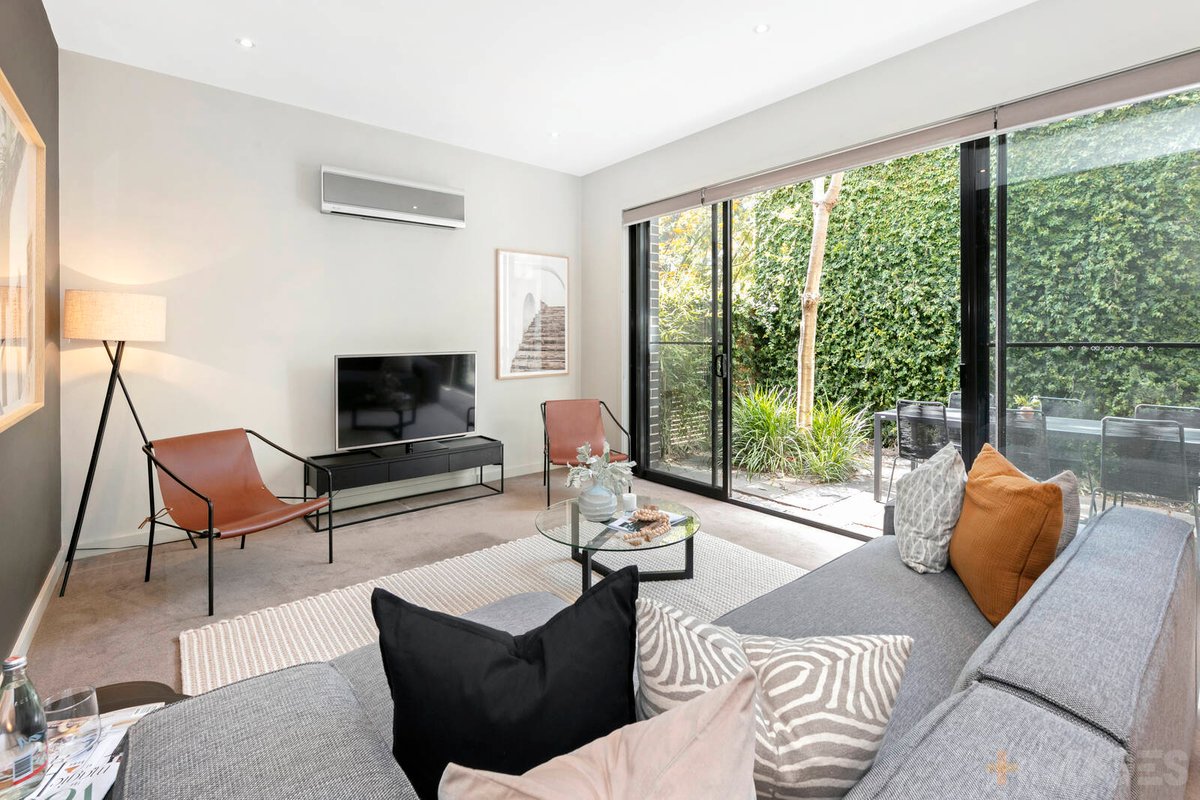 5 Evergreen Circuit Cheltenham - Residential for sale