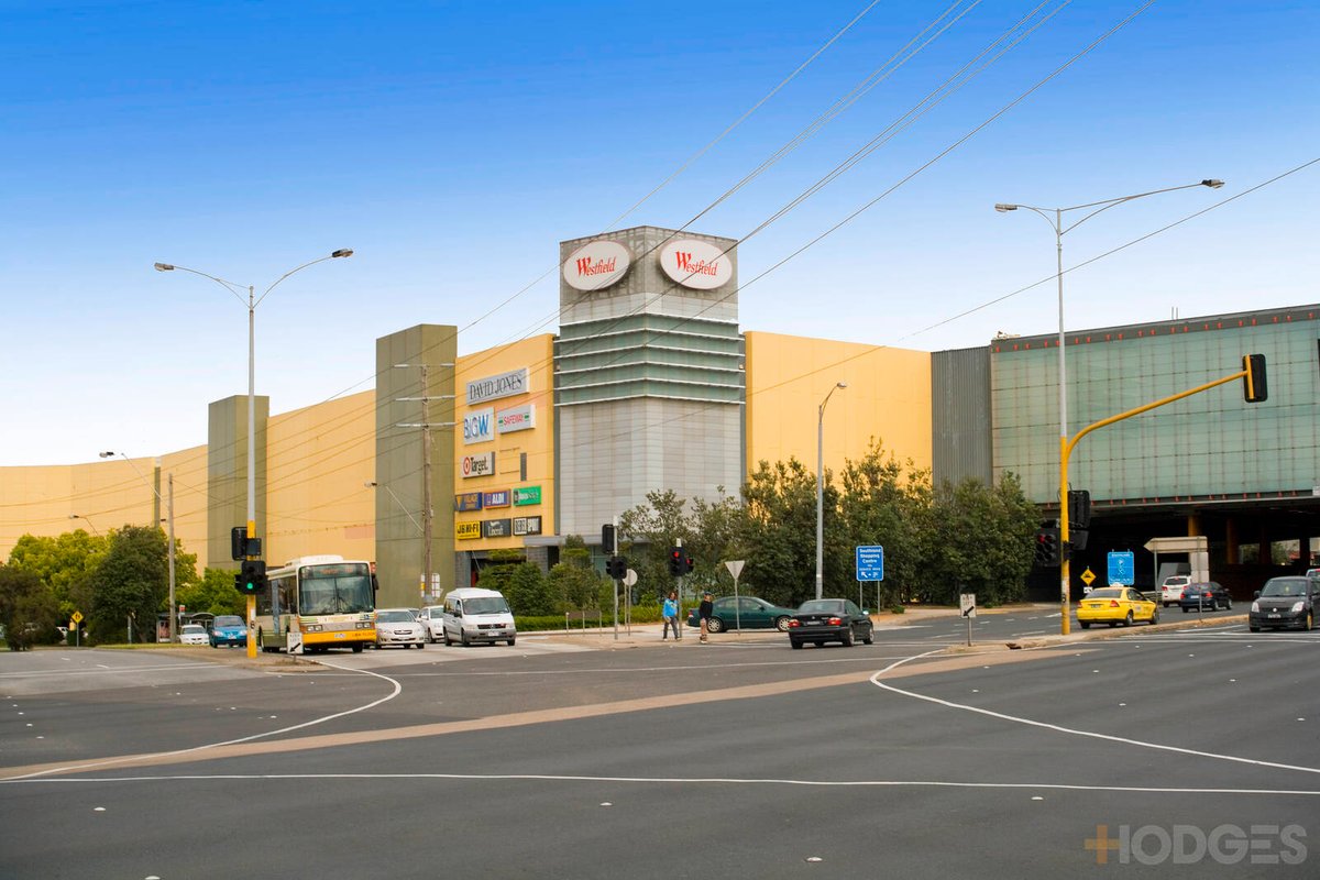 5 Evergreen Circuit Cheltenham - Residential for sale