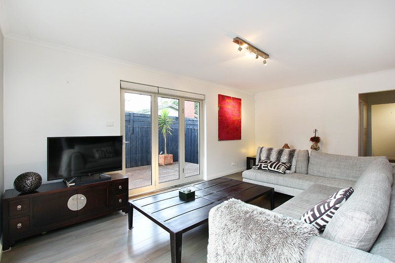 5 Glamis Avenue HAMPTON - Residential for sale
