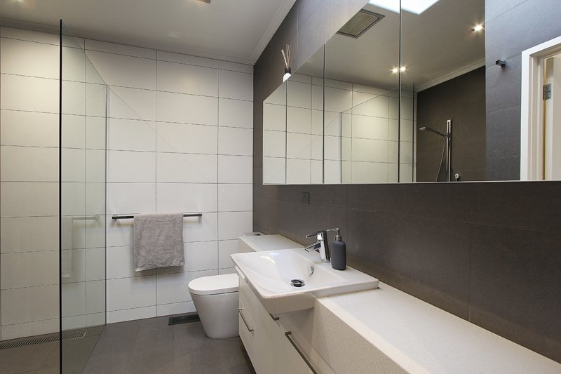 5 Glamis Avenue HAMPTON - Residential for sale