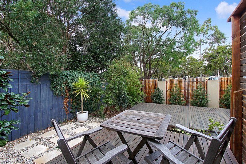 5 Glamis Avenue HAMPTON - Residential for sale