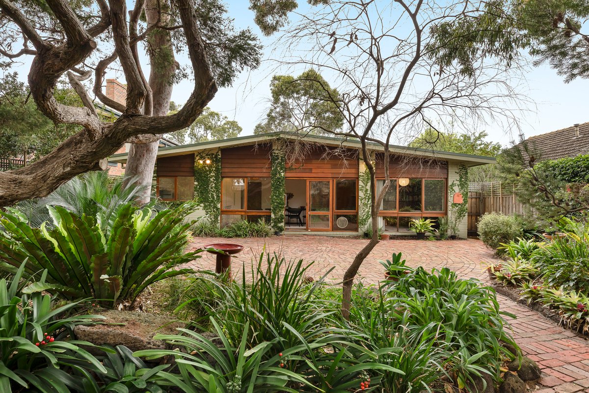 5 Hardinge Street Beaumaris - Residential for sale