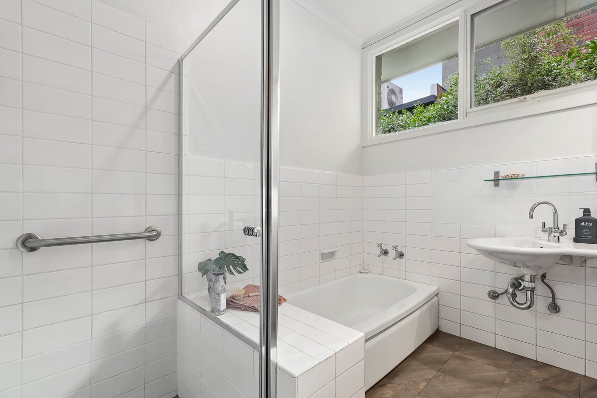 5 Hardinge Street Beaumaris - Residential for sale