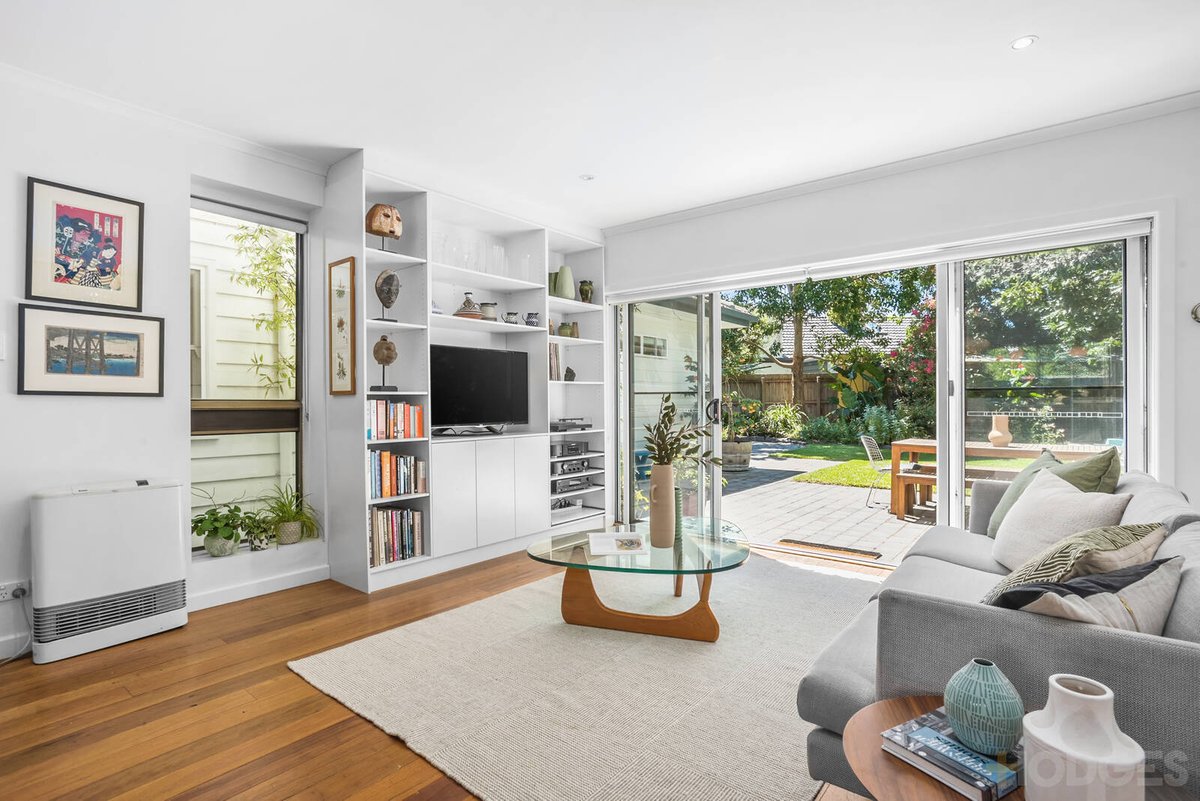 5 Holt Court Mordialloc - Residential for sale