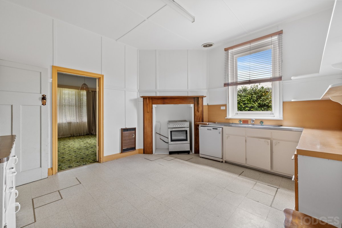 5 Inverloch Road Wonthaggi - Residential for sale