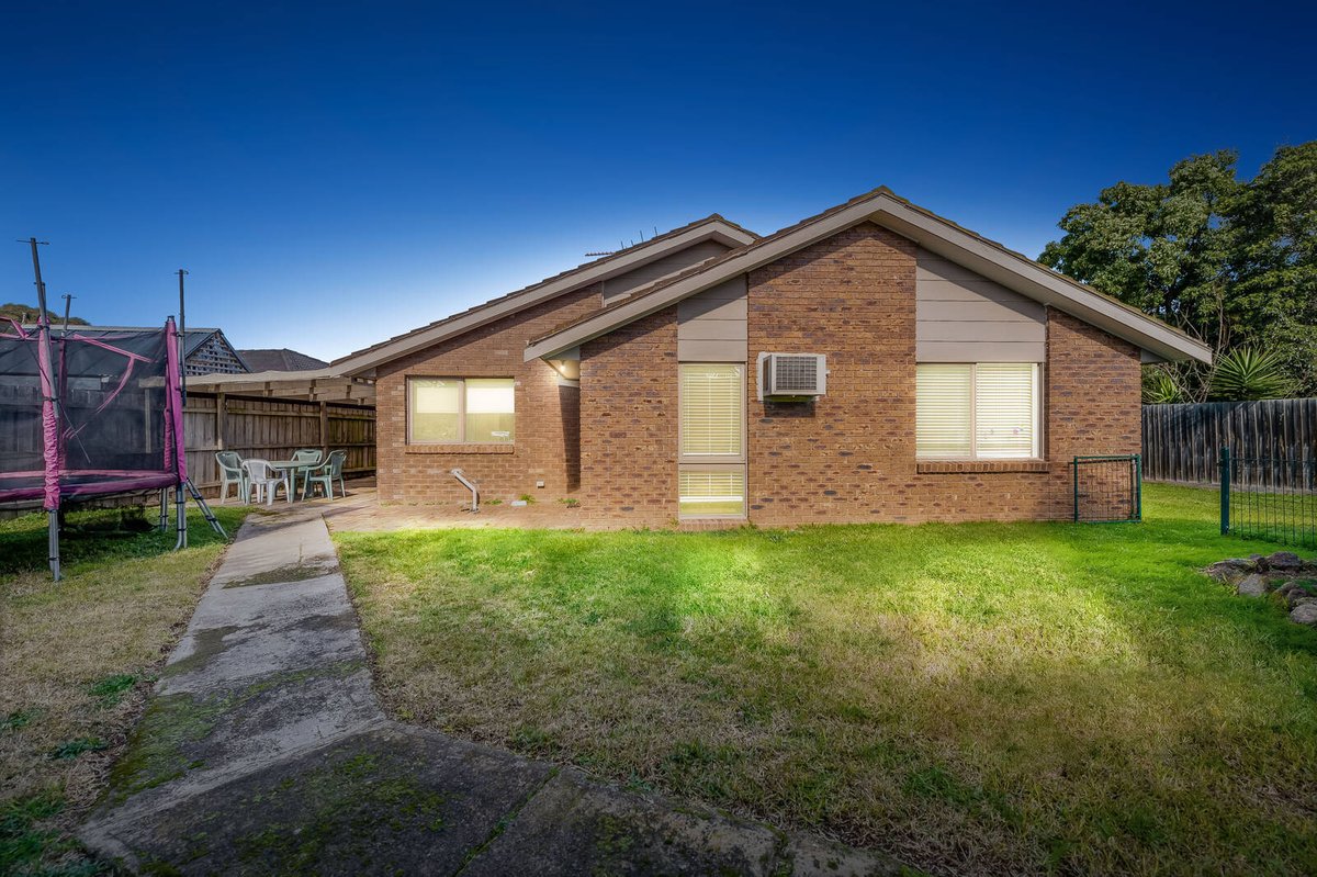 5 Lachlan Court Werribee - Residential for sale