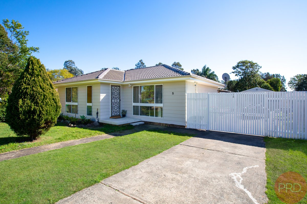 5 Marlborough Street, RUTHERFORD NSW 2320