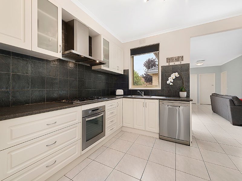 5 Mayne Street CHELTENHAM - Residential for sale