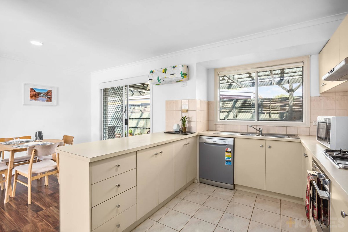 5 Oasis Court Patterson Lakes - Residential for sale