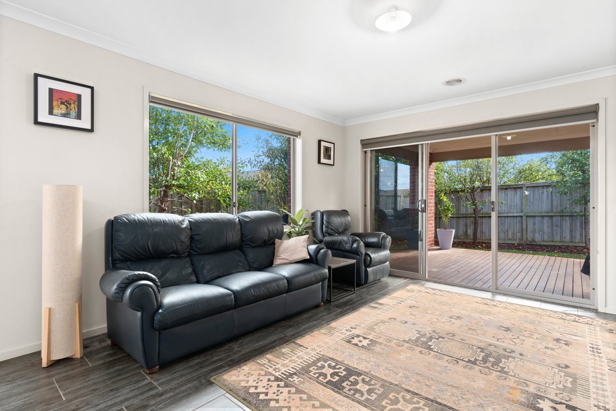 5 Parkfront Drive Leopold - Residential for sale
