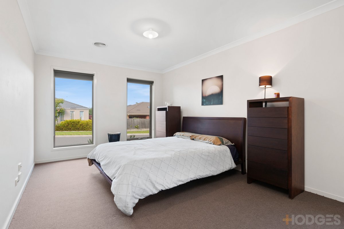 5 Parkfront Drive Leopold - Residential for sale